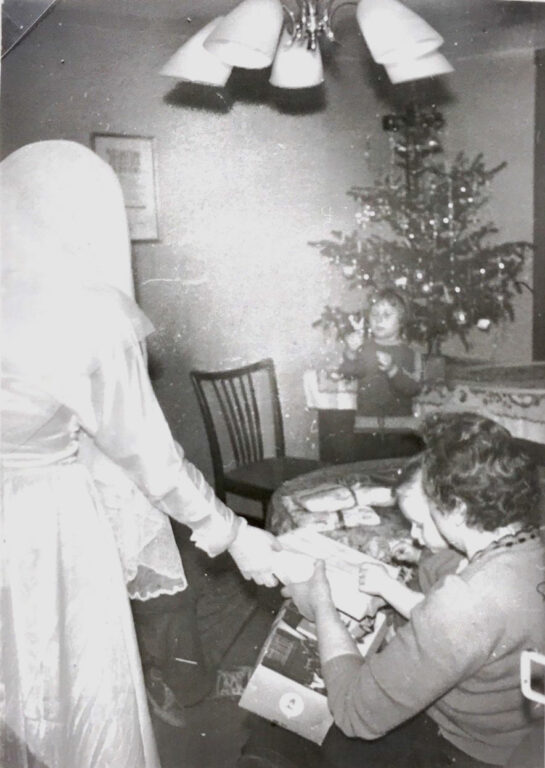 Das Christkind bei Familie Jakob, ca. 1959