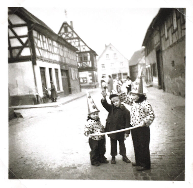 Fasching in Wenigumstadt 1959,  Obere Straße