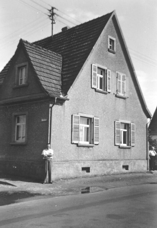 Altes Haus von Fam. Stegmann, 50ger Jahre Riethstrasse 2